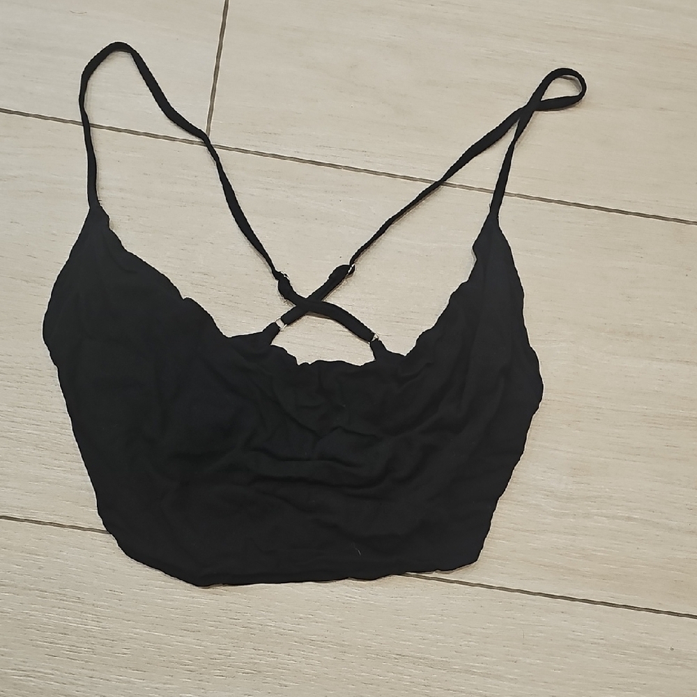 Black Strappy Crop Top